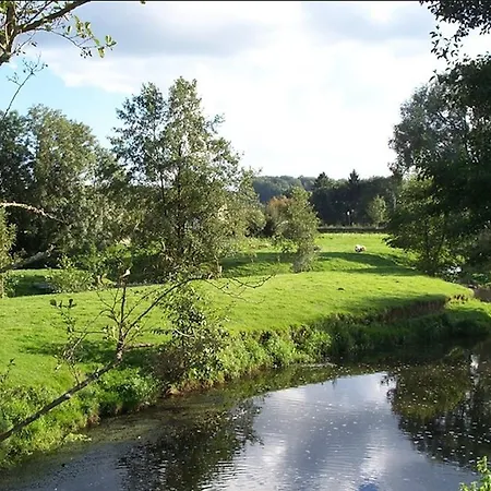 La Reine Des Pres * Marly-Gomont